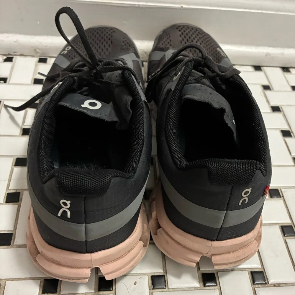 On Running Charcoal and Black Sneakers - Picture 3 of 7